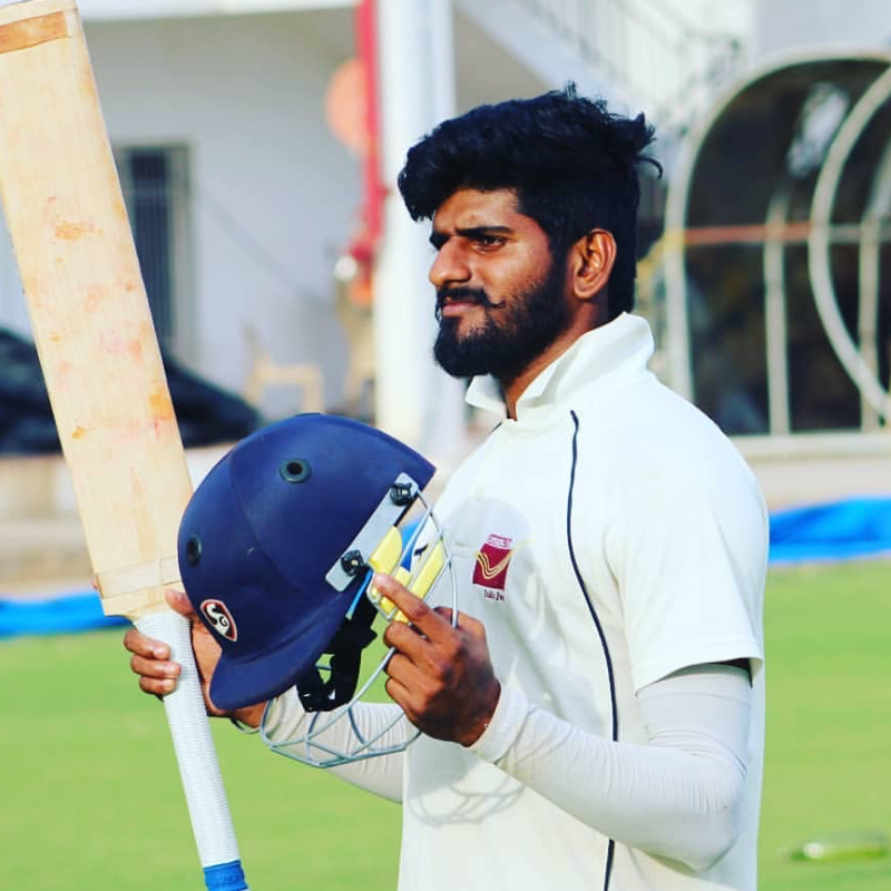 Yadavalli satish